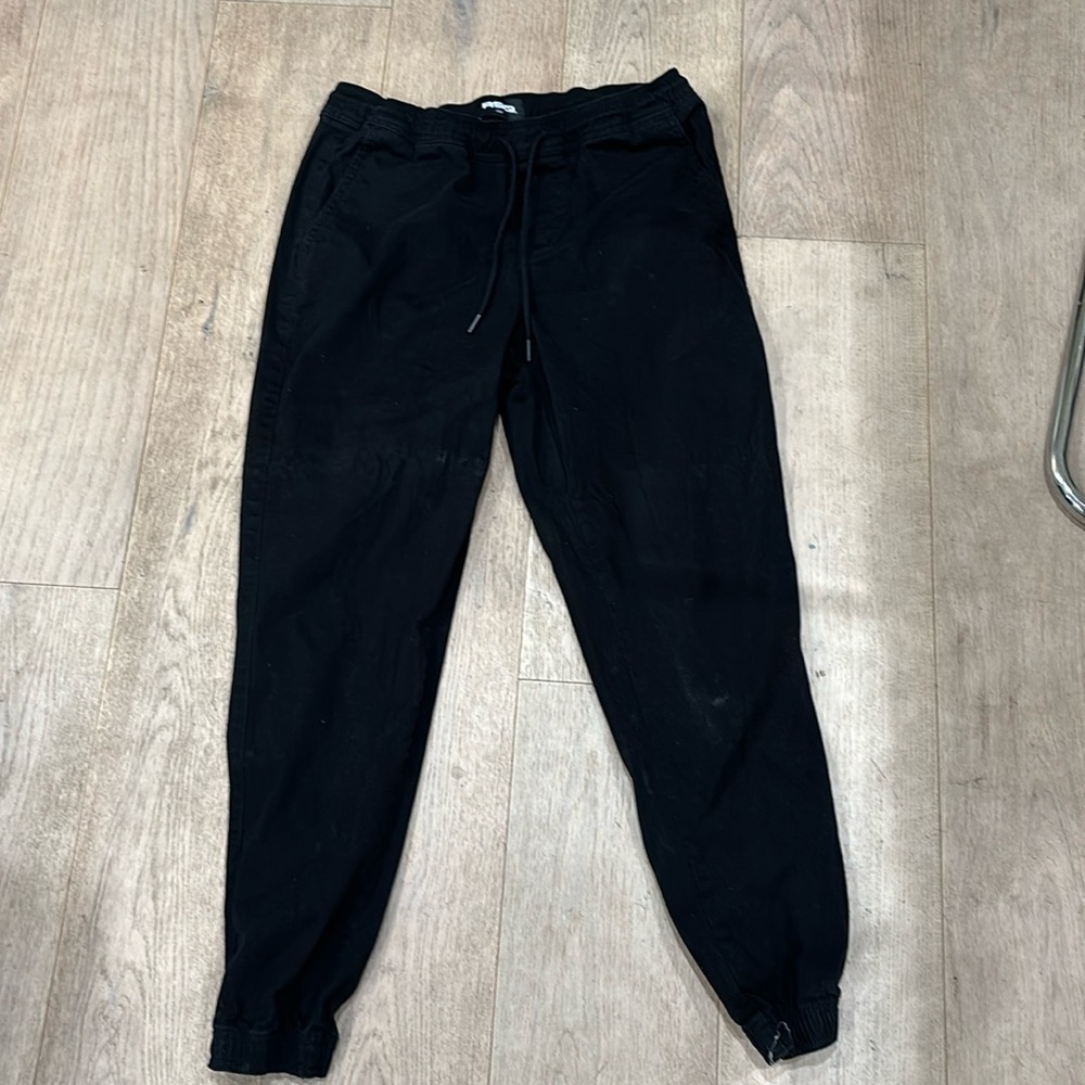 Tilly’s RSQ black joggers medium